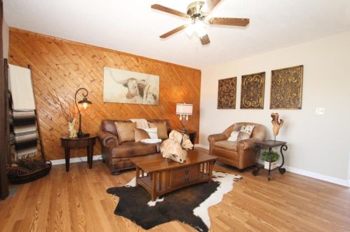 2241 Pinta Dr, Pendleton, MO 63383-3261