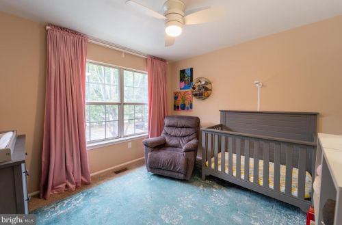 68 Cheverny Ct, Trenton NJ  08619-4716 exterior