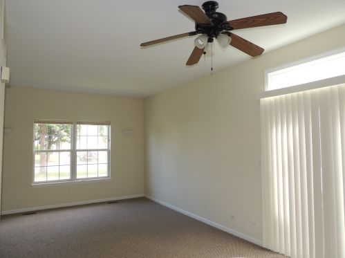 2816 Alameda Ct, Naperville IL  60564-8434 exterior