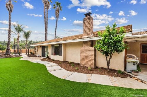 30667 Lilac Rd, Valley Center, CA 92082-3328