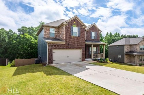 10742 Southwood Dr, Hampton, GA 30228-5304