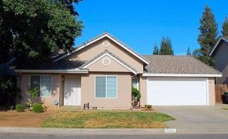 7348 Woodrow Ave, Fresno, CA 93720-0127