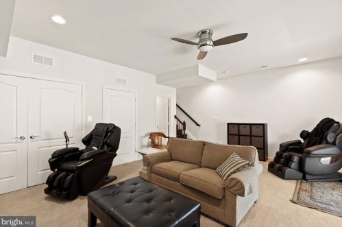 353 Marina Ave, Aberdeen MD  21001-4204 exterior