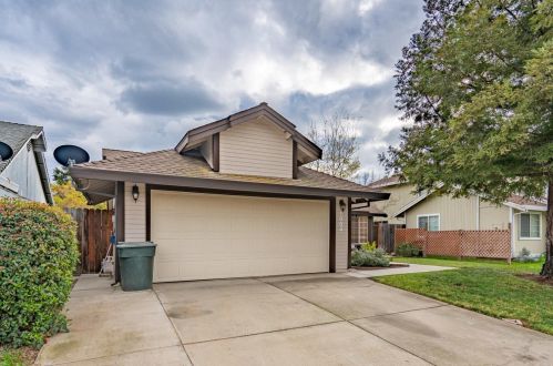 1004 Fallon Woods Way, Rio Linda, CA 95673-2430