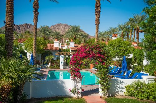49805 Avenida Obregon, La Quinta, CA 92253-6323