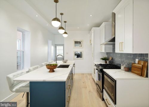 5409 Larchwood Ave, Philadelphia PA 19143-1907 exterior