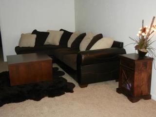 726 Kearney St, Denver CO  80220-5326 exterior
