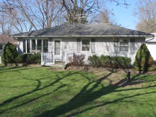 1380 10000e Rd, Momence, IL 60954-3307