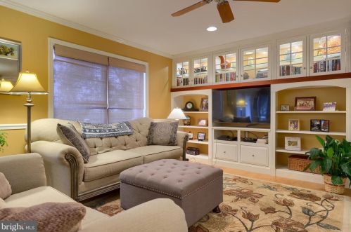 2078 Jarvis Rd, Lancaster PA  17601-6026 exterior