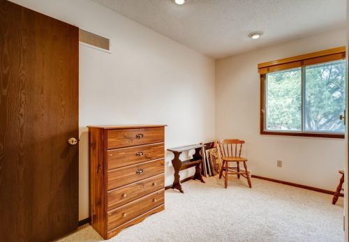 438 Dorland Rd, Saint Paul MN  55119-5513 exterior