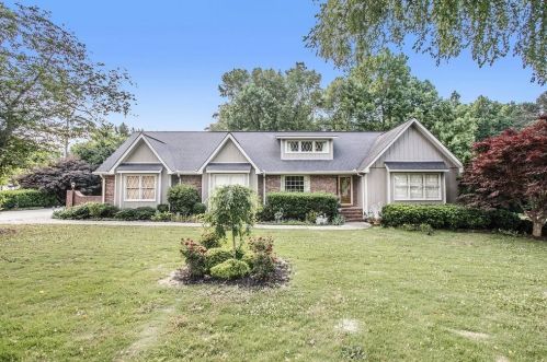 404 Old Douglasville Rd, Lithia Springs, GA 30122-1033