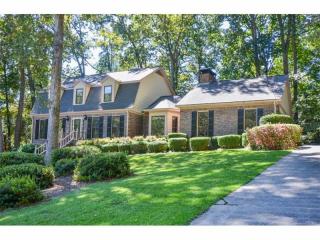 727 Planters Row, Lilburn, GA 30047-4142