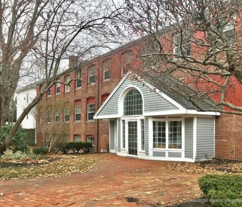 45 Western Ave, Biddeford, ME 04005-2222