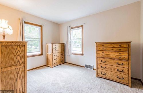 7584 Groveland Rd, Saint Paul MN  55112-3802 exterior