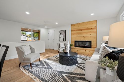 2227 Dover Way, Denver CO  80227-2315 exterior