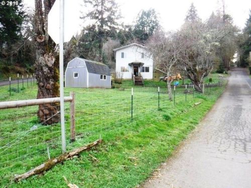 827 Date St, Drain, OR