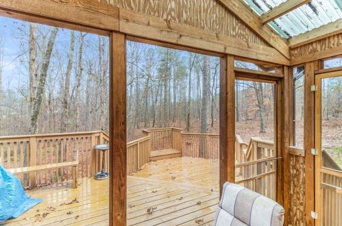 551 Goode Rd, Conyers, GA 30094-3224