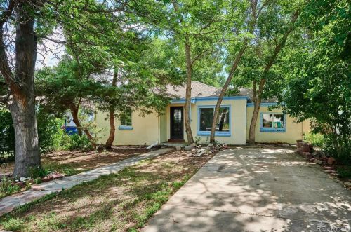 4384 Grant St, Englewood, CO 80113-5805