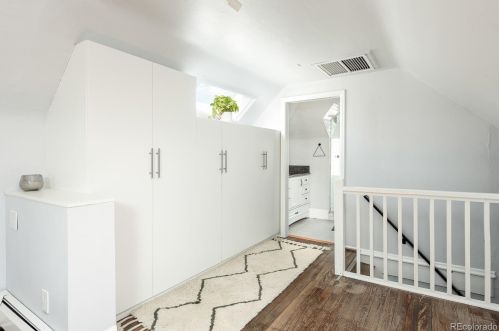 712 Logan St, Denver CO 80203-3114 exterior