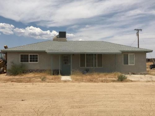 10545 Sierra Hwy, Mojave, CA 93501-7028