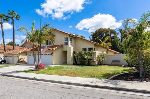 1432 Via Venusto, Oceanside, CA 92056-6900