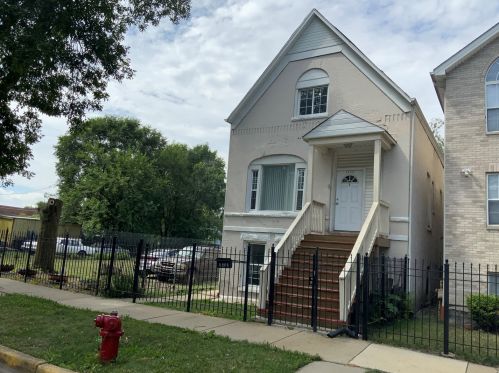1430 Komensky Ave, Chicago, IL 60623-1250