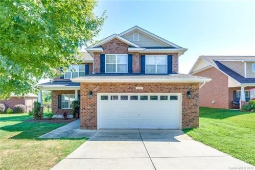 2452 Glyncastle Way, Gastonia, NC 28056-7511