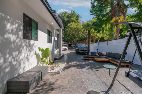 3411 Chevy Chase Dr, Glendale CA  91206-1418 exterior