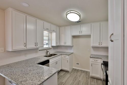 200 Lochness Ln, Fort Worth TX  76126-3212 exterior