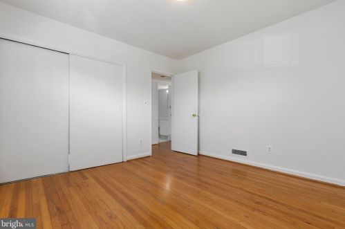 12912 Flack St, Silver Spring MD 20906-4067 exterior