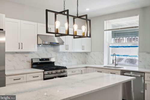 624 42 St, Philadelphia PA 19104-1468 exterior