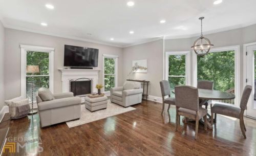 280 Cameron Ridge Dr, Atlanta GA  30328-4709 exterior