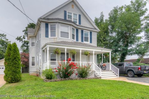 26 Reckless Pl, Tinton Falls, NJ 07701-1704