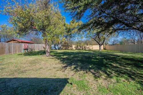 7728 Marfa Ave, Fort Worth TX  76116-7758 exterior