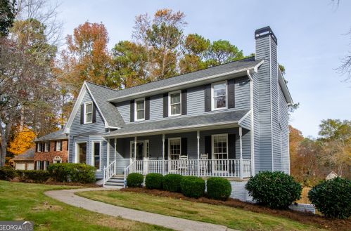 2412 Crooked Tree Ct, Marietta, GA 30062-5369