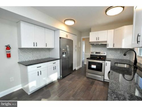 32 Helm Turn, Willingboro, NJ 08046-1809