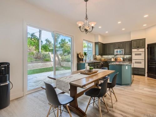 5324 Forecastle Ct, Carlsbad CA  92008-3800 exterior