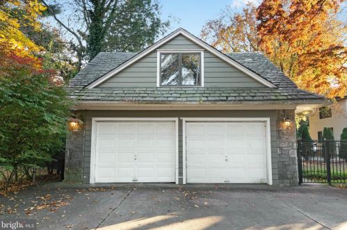 501 Warwick Rd, Tavistock NJ 08033-3831 exterior