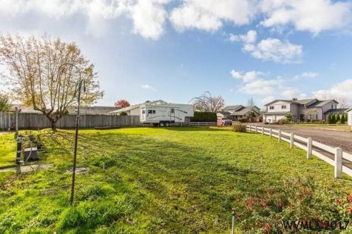 2771 43rd Ave, Albany, OR 97322-6355