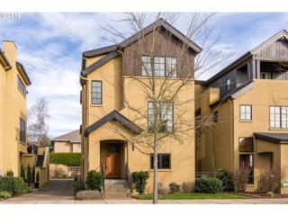 2915 Lord Byron Pl, Eugene, OR 97408-4637