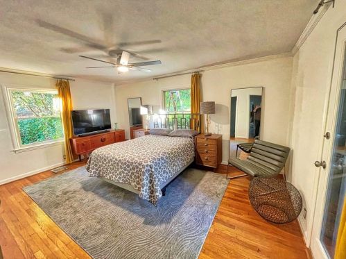 2147 Council Bluff Ct, Atlanta GA  30345-4130 exterior