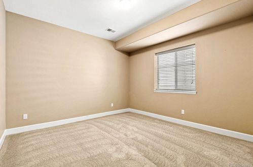 4885 Riviera Way, Aurora CO 80015-4708 exterior