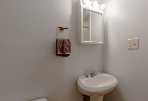 305 Lyons Dr, Lemont IL  60440-1852 exterior