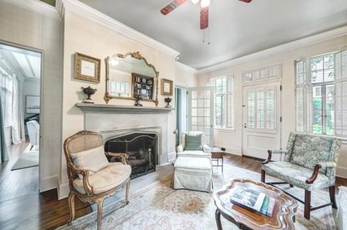 1227 Brookhaven Dr, Atlanta GA  30319-3105 exterior