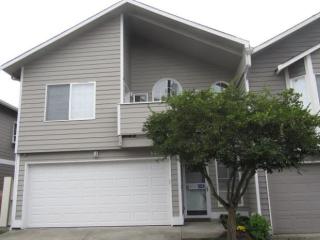 1307 38th St, Everett, WA 98201-4873