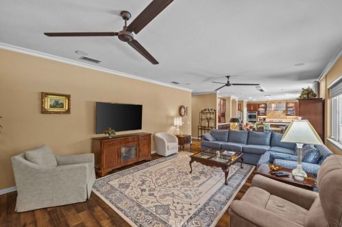 19161 Hitching Post Pl, Riverside CA  92508-7133 exterior