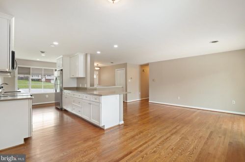 7302 Aspen Ct, Middletown MD  21769-7605 exterior