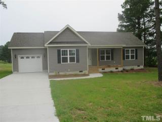 15 Carson Ct, Lillington, NC 27546-7391