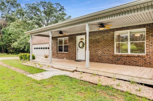 3331 Castleberry Bridge Rd, Dawsonville, GA 30534-8320