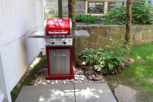 21 Lincoln Ave, Greenwich CT  06830-5749 exterior